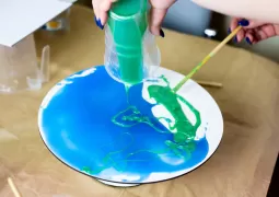 pouring efekt medium kursu