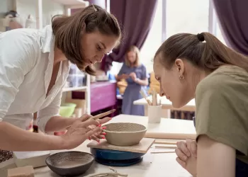 Seramik ve Cam Bölümü Nedir? Yetenek Sınavlarına Nasıl Hazırlanmak Gerekir?