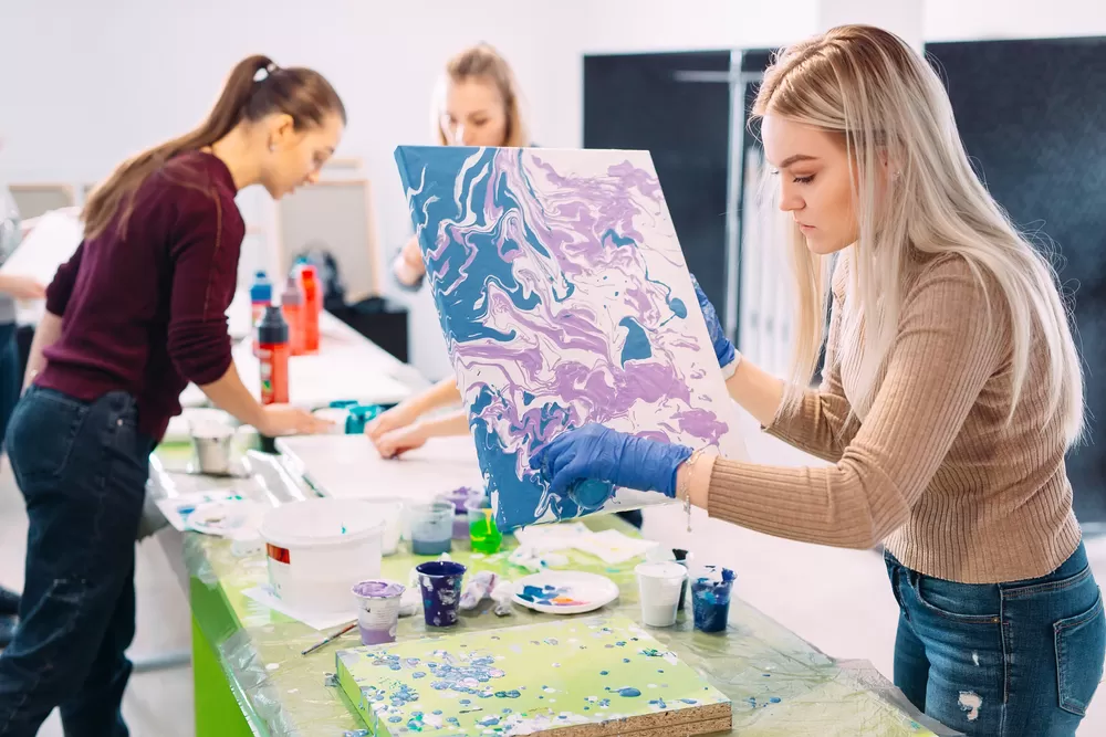 uygulamalı pouring efekt medium eğitimi