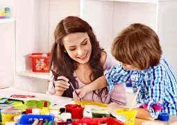 çocuk resim kursu eğitmenleri