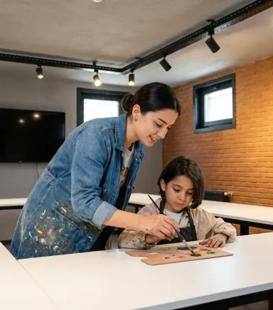 Ücretsiz Çocuk Resim Kursu: Küçük Ressamların Yeteneğini Keşfetme Rehberi